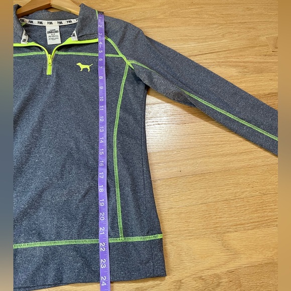 PINK Ultimate Gray Quarter Zip Pullover Size Small - Picture 10 of 10